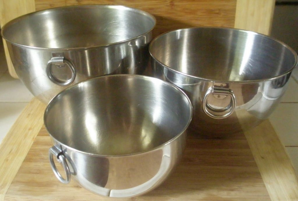 Purchasing A Mixing Bowl